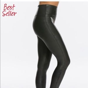 Spanx Faux Leather leggings